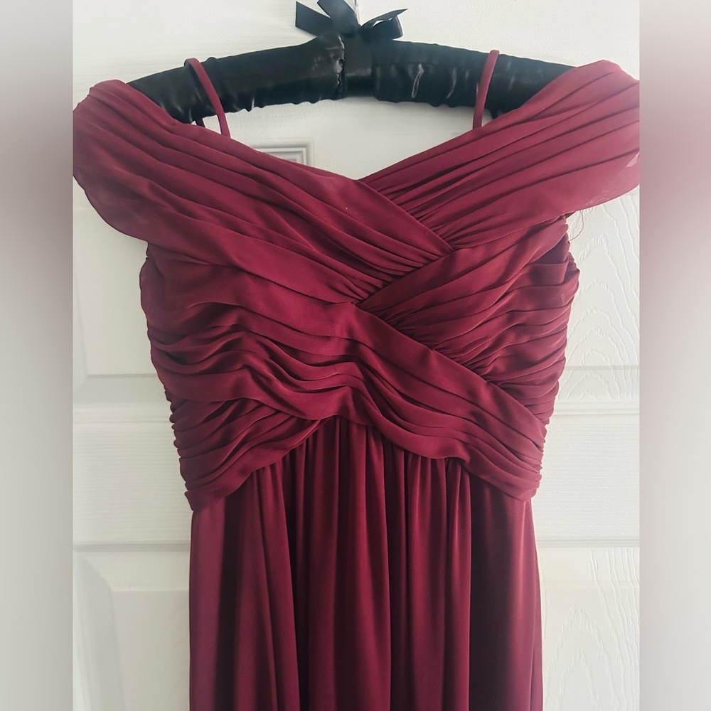 Crisscross Off-Shoulder Girls Junior Bridesmaid dress, sewn in bra, size 10 - Picture 4 of 9